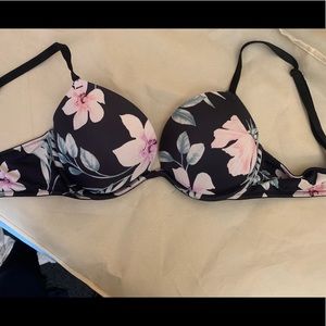 Victoria’s Secret Bra